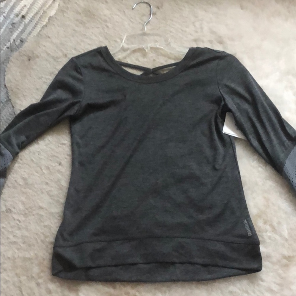 Reebok grey tee